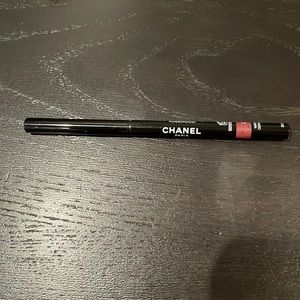 Chanel Lip Pencil Aqua Crayon 14 Rosewood